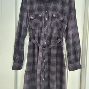 Tommy Hilfiger Button-Up Shirt Lightweight Soft and Cozy Flannel Dress.Size-L
